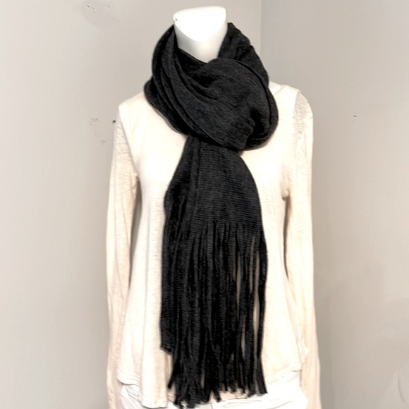 Lucky brand long gray winter scarf with fringe gift idea! - Picture 1 of 7